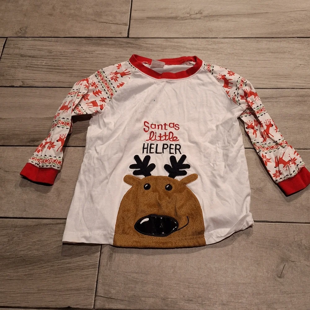 🍦 Santa's Little Helper long sleeve reindeer Christmas pajama top🦋